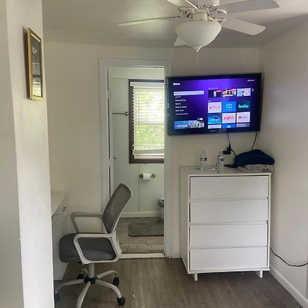 Cozy Room With Private Bathroom New York Exterior foto